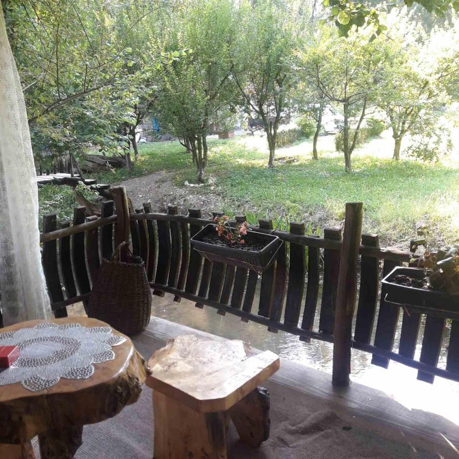 Sljivik Guest House Ni Exterior foto